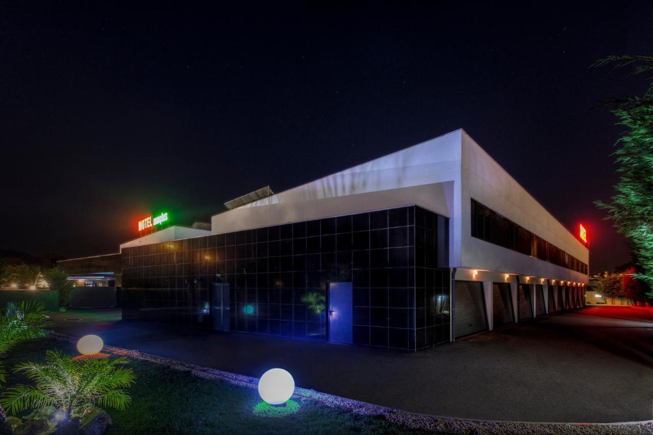 Motel Emocoes Nogueira da Regedoura 외부 사진