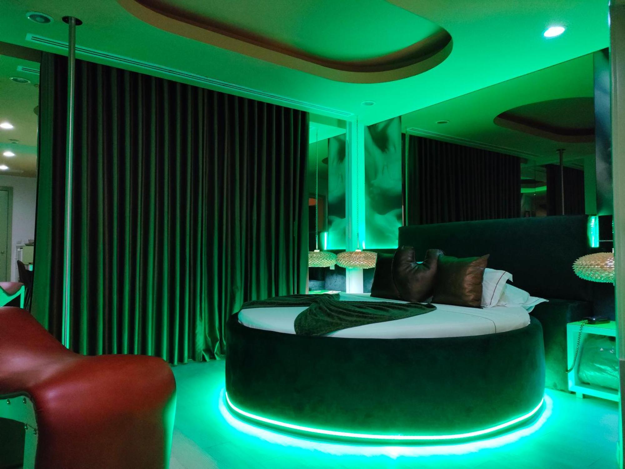 Motel Emocoes Nogueira da Regedoura 외부 사진