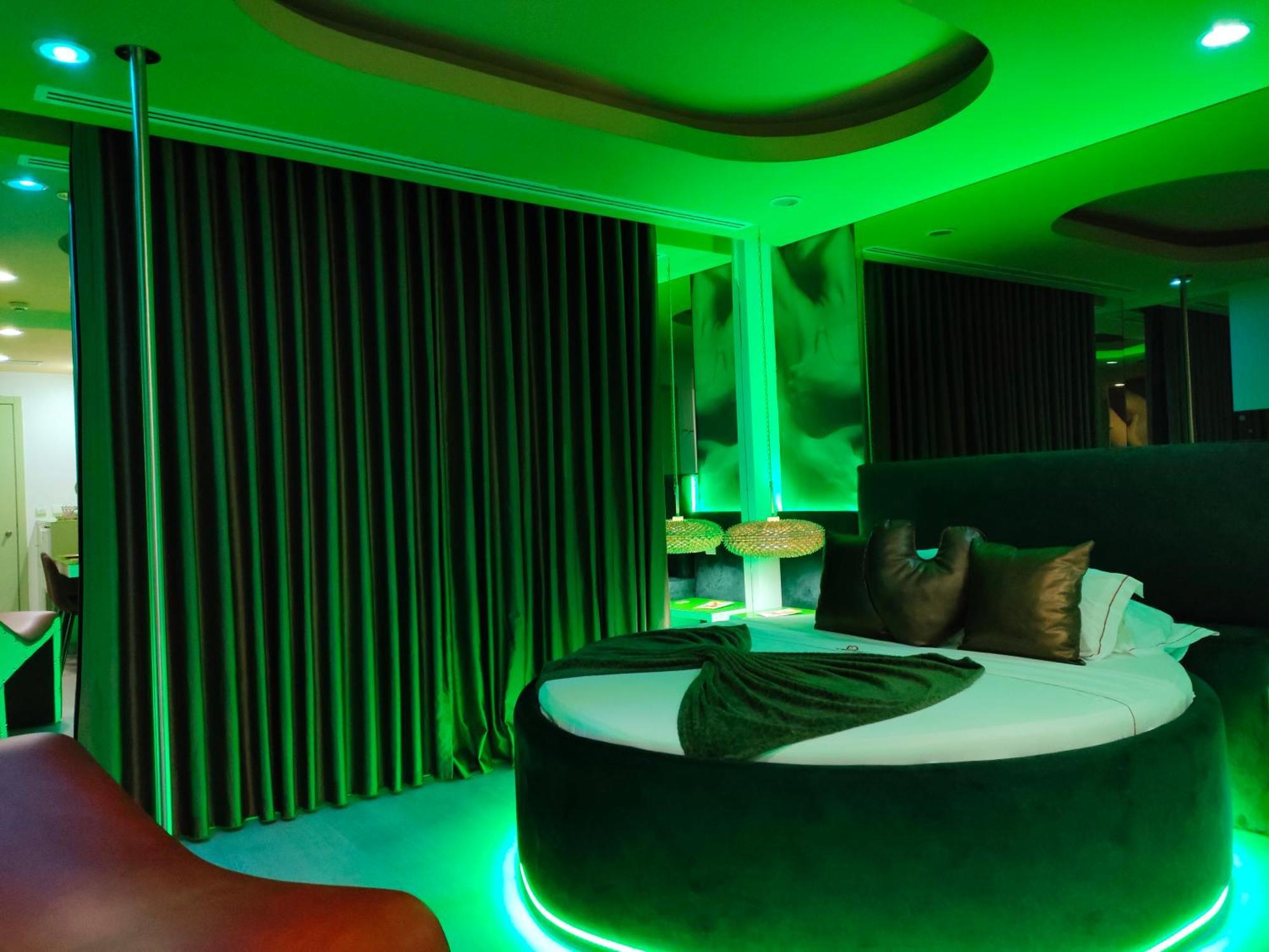 Motel Emocoes Nogueira da Regedoura 외부 사진